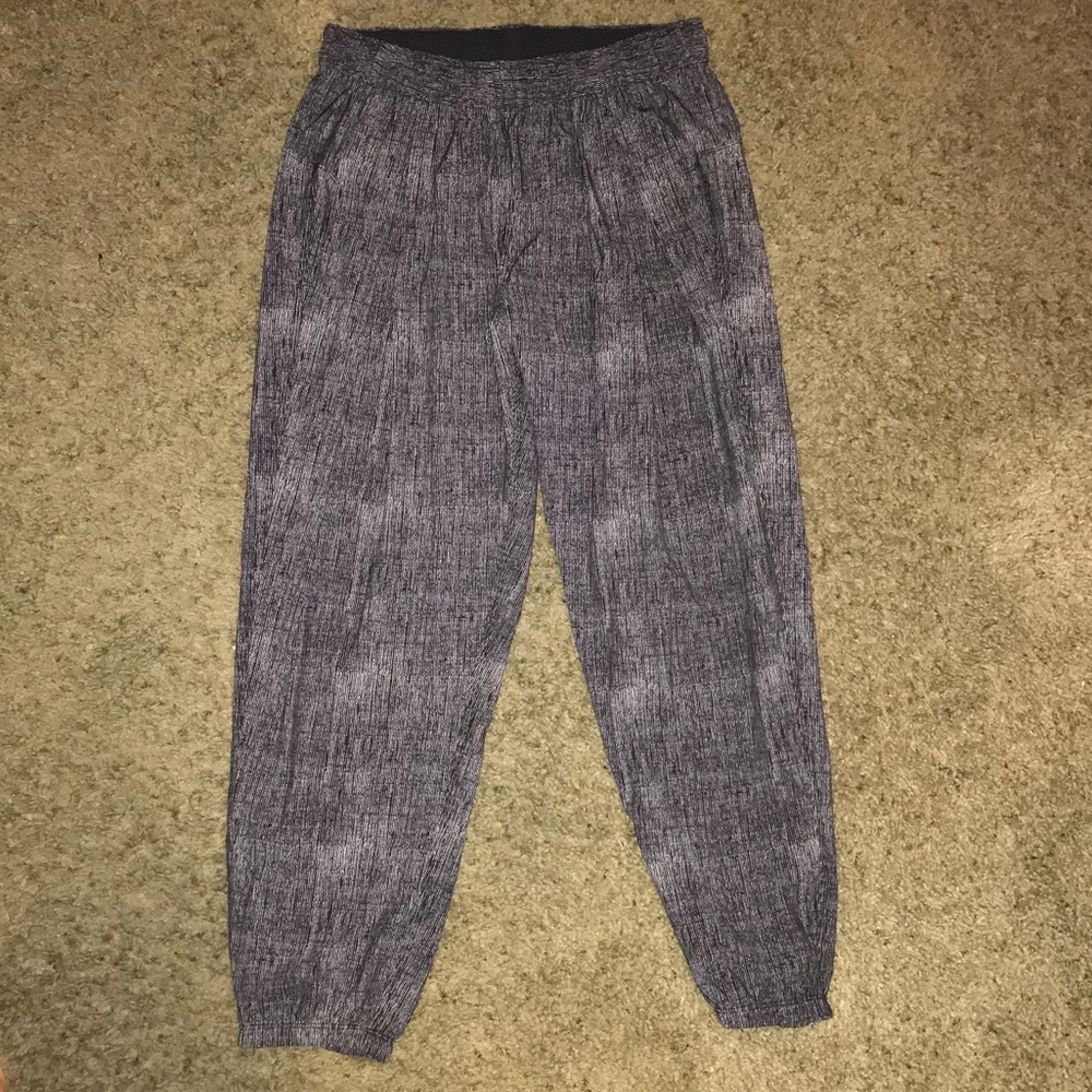 Lululemon joggers